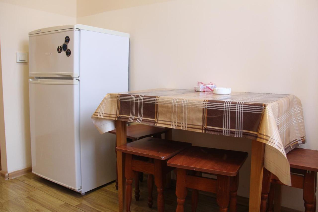 Apartments Domovik ,Kirilla I Mefodiya, 5 Μουκάτσεβο Εξωτερικό φωτογραφία