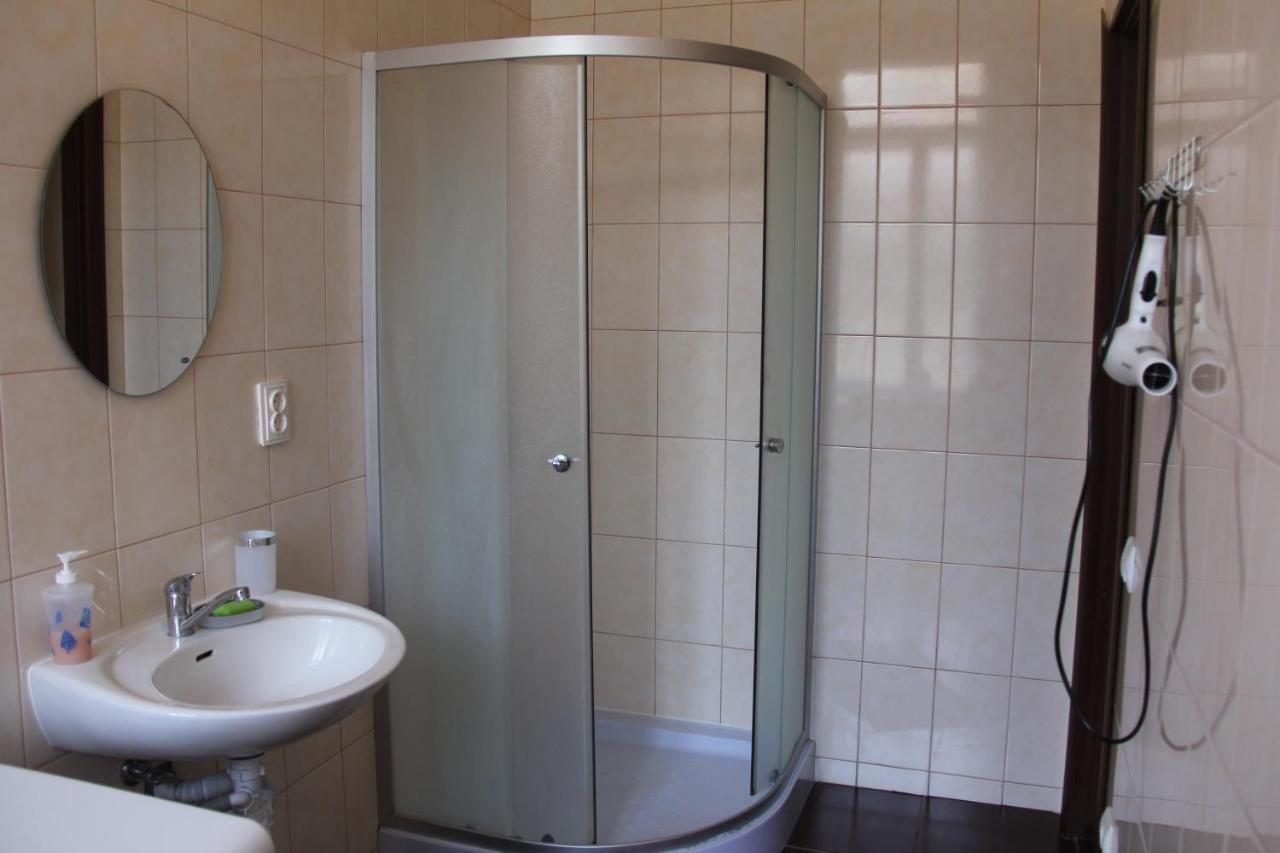 Apartments Domovik ,Kirilla I Mefodiya, 5 Μουκάτσεβο Εξωτερικό φωτογραφία