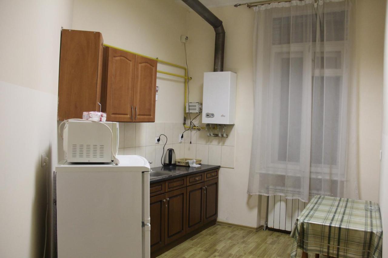Apartments Domovik ,Kirilla I Mefodiya, 5 Μουκάτσεβο Εξωτερικό φωτογραφία